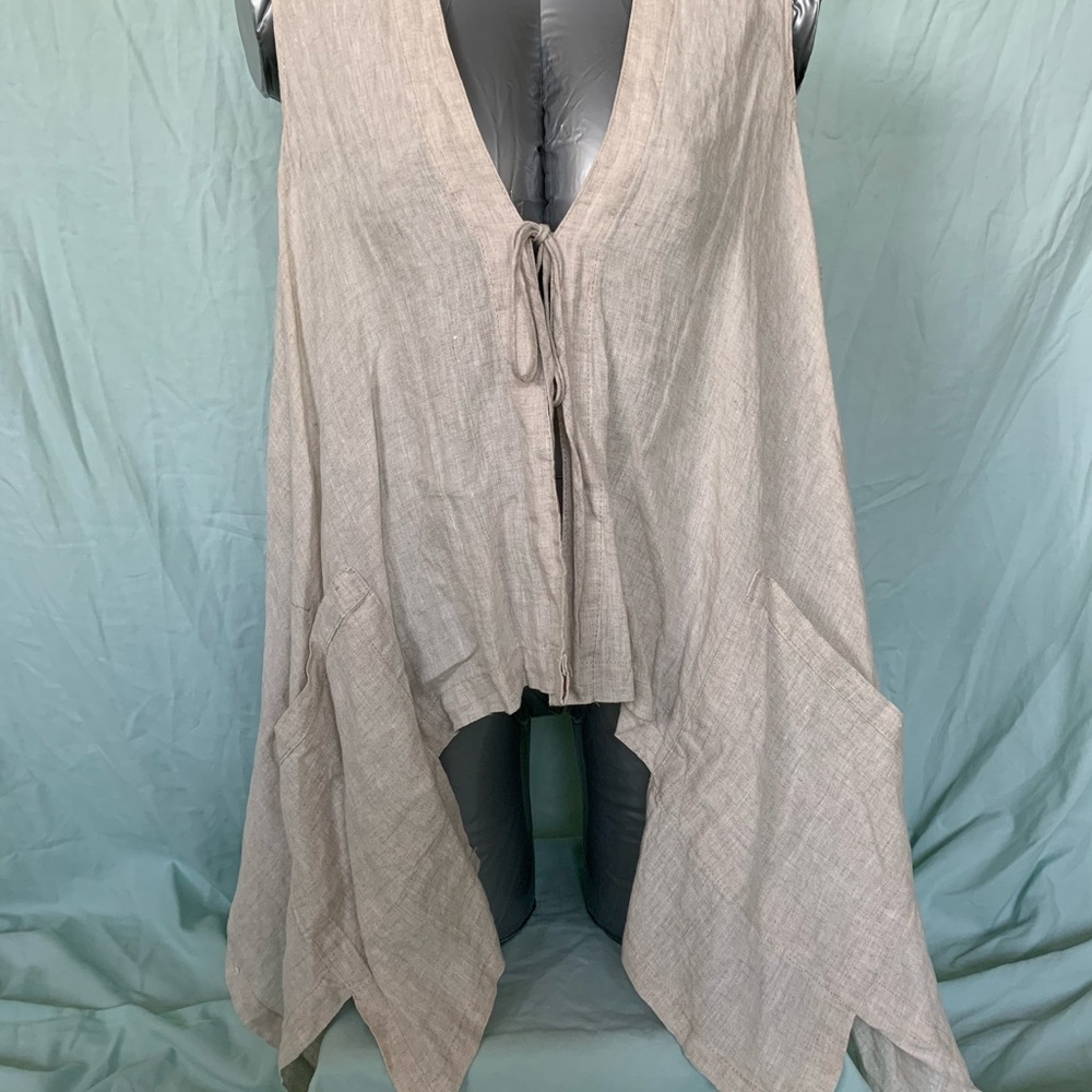 Cream, linen cover up